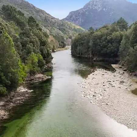 1 Bedroom Lovely In アパート *