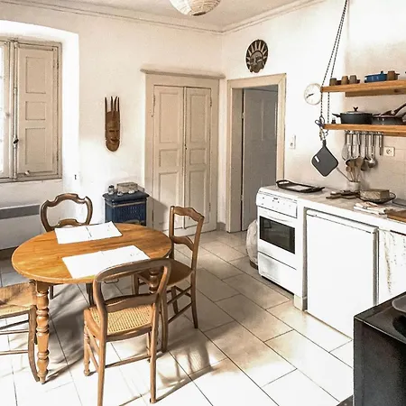 Apartment 1 Bedroom Amazing In *